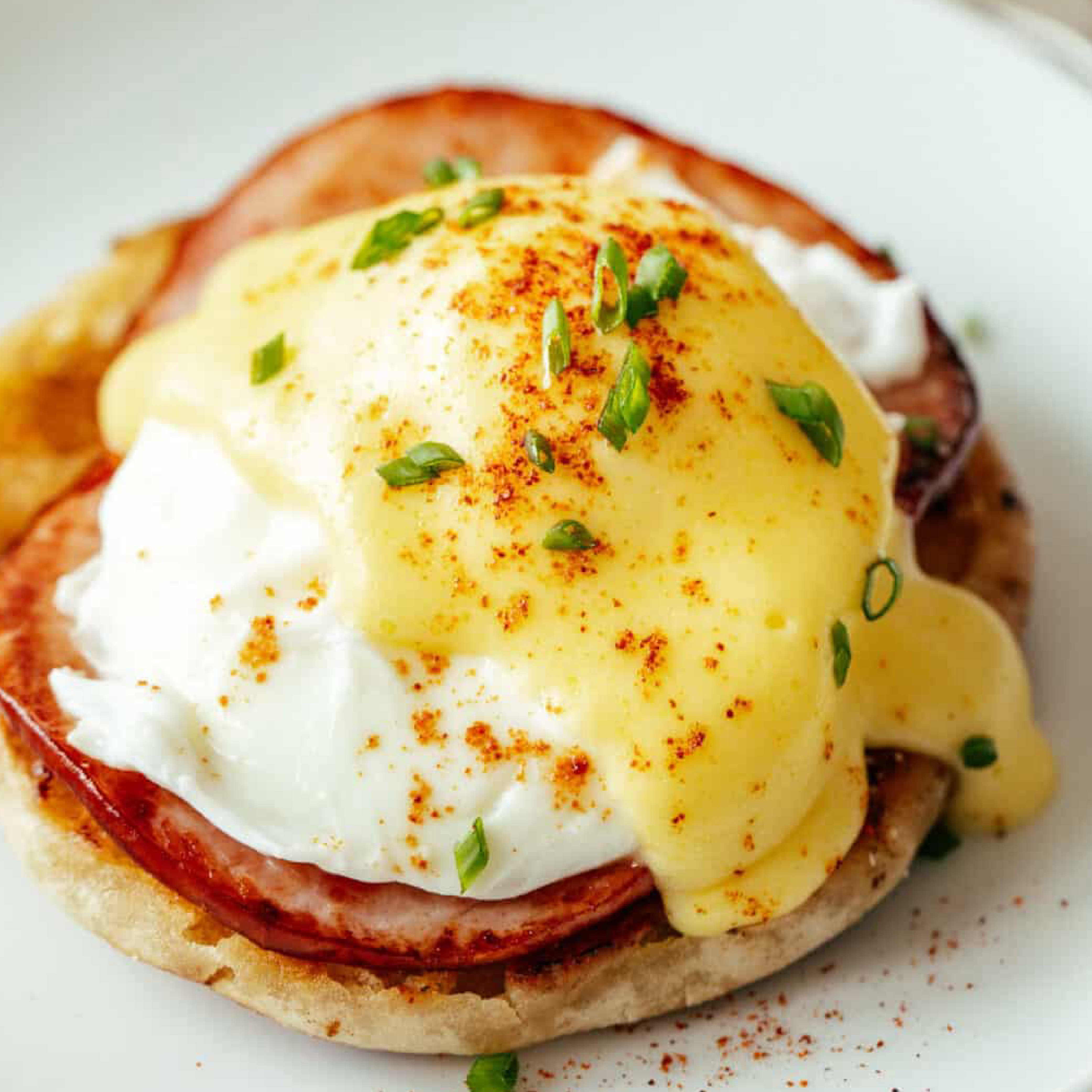 EGG BENEDICT
