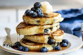 PANCAKE WITH BLUEBERRY