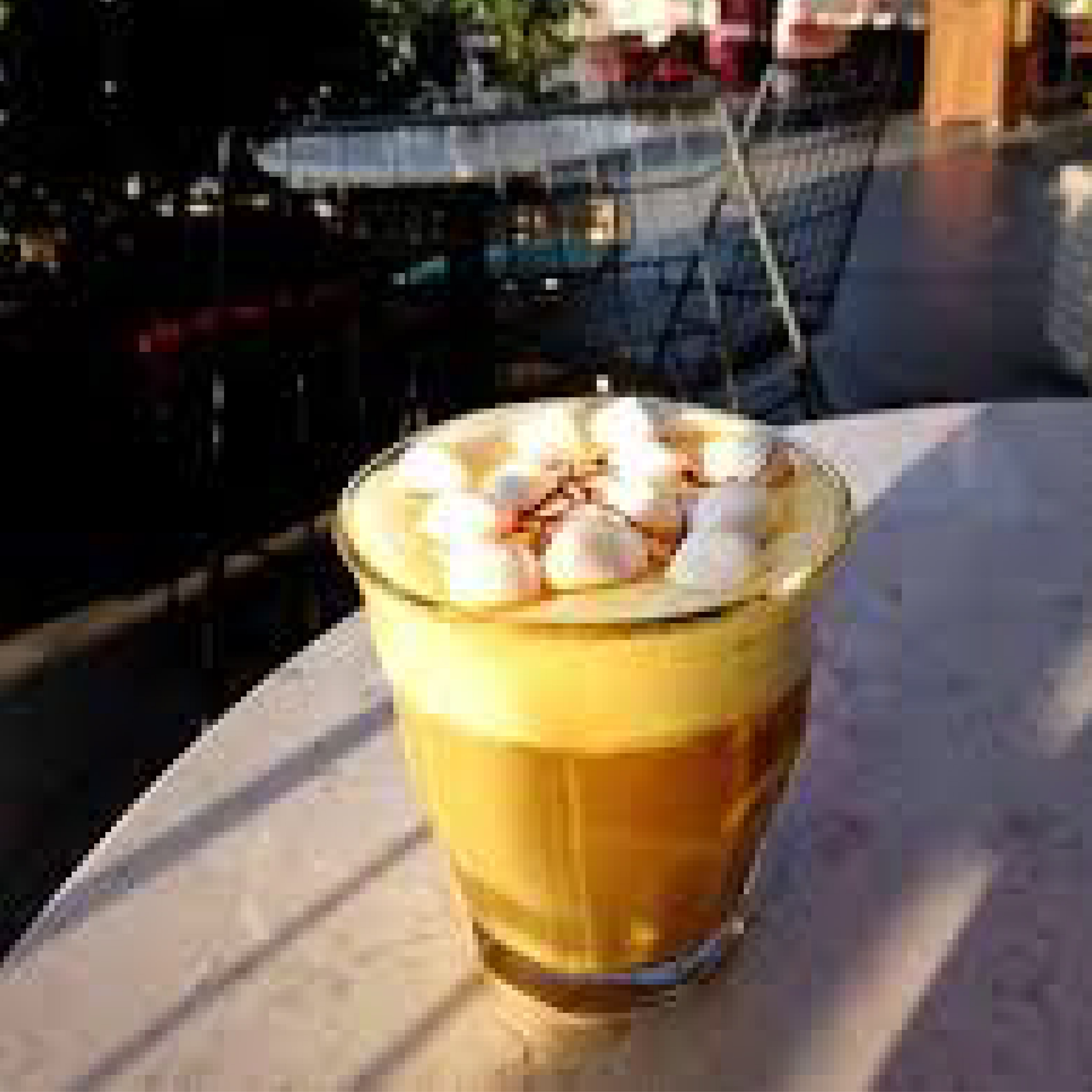 ICED ZAFFARAN LATTE