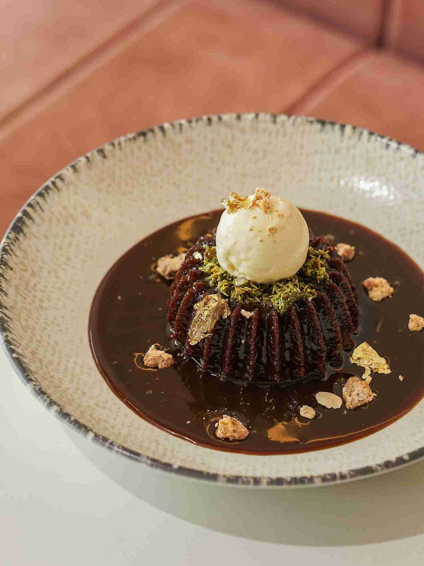 Biscuiteers Signature Sticky Date Pudding